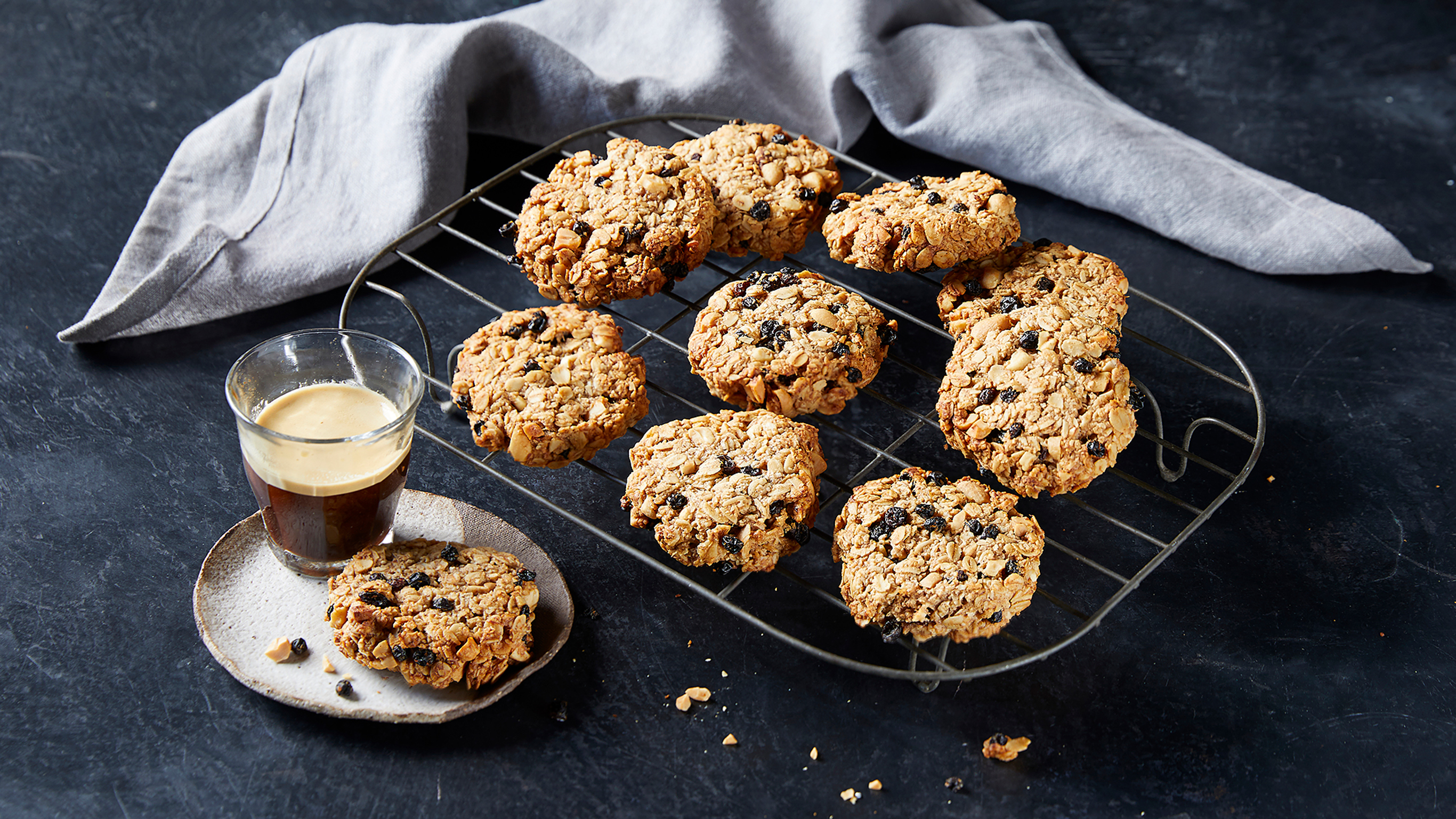 Healthy Peanut Butter Oat Cookies from the Centr app.