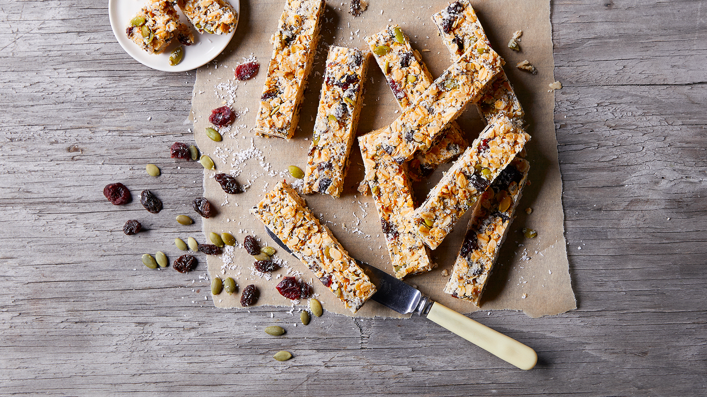 No-bake Oat & Cranberry Bar
