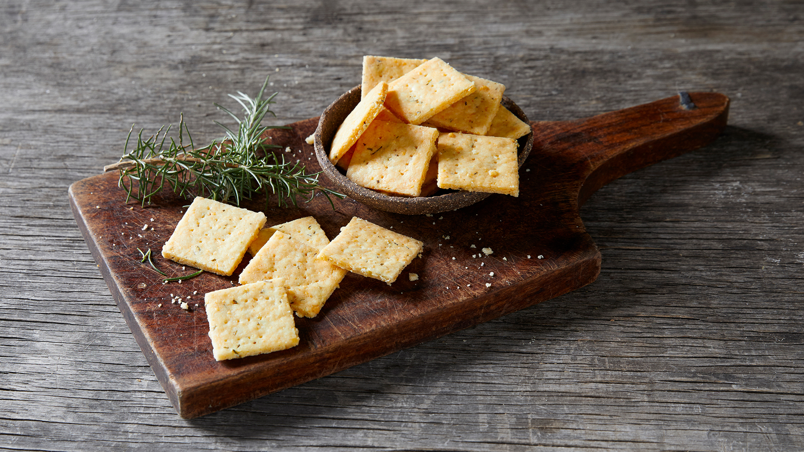 Rosemary & Parmesan Crackers