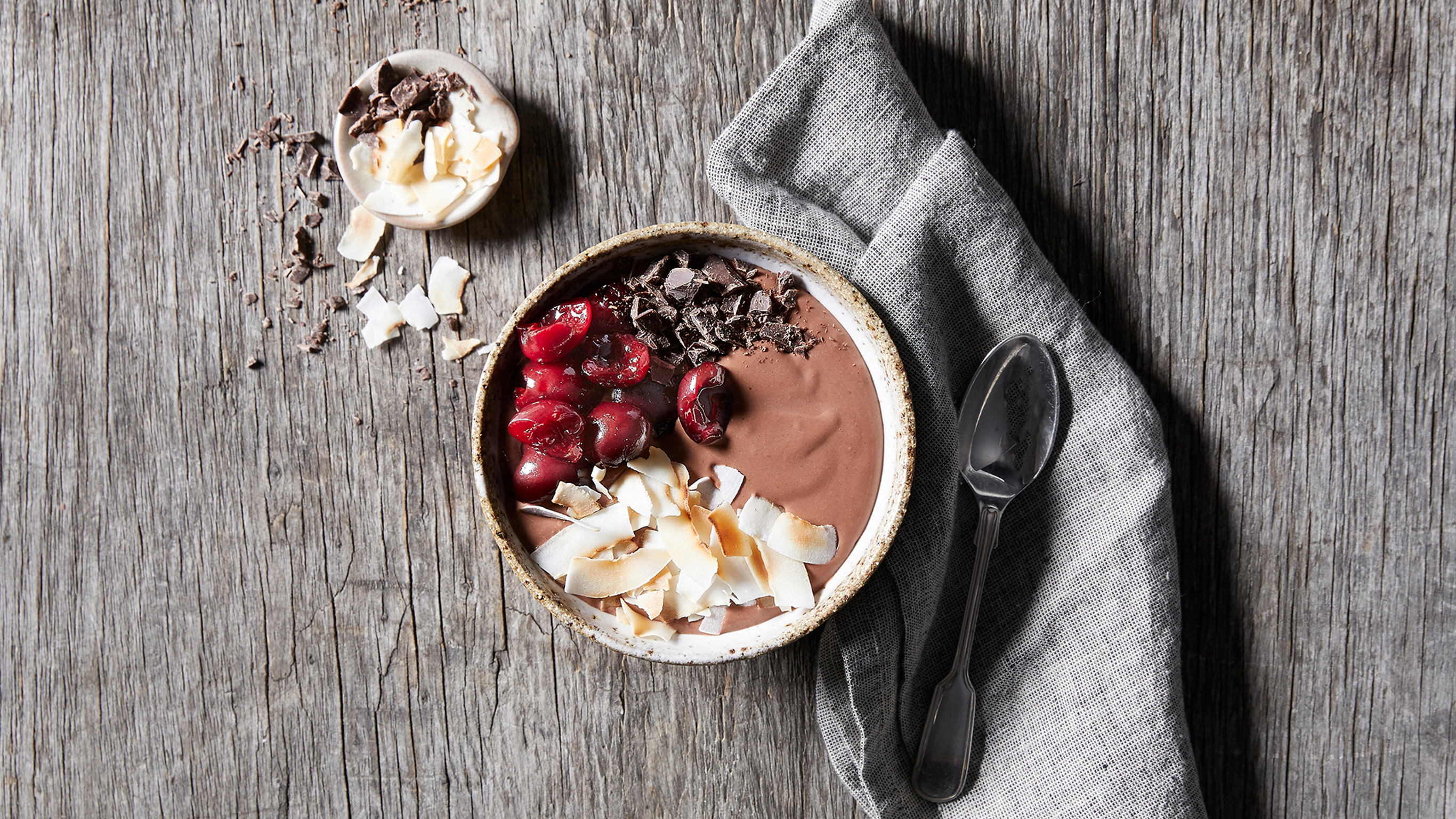 Chocolate, Cherry & Coconut Smoothie Bowl