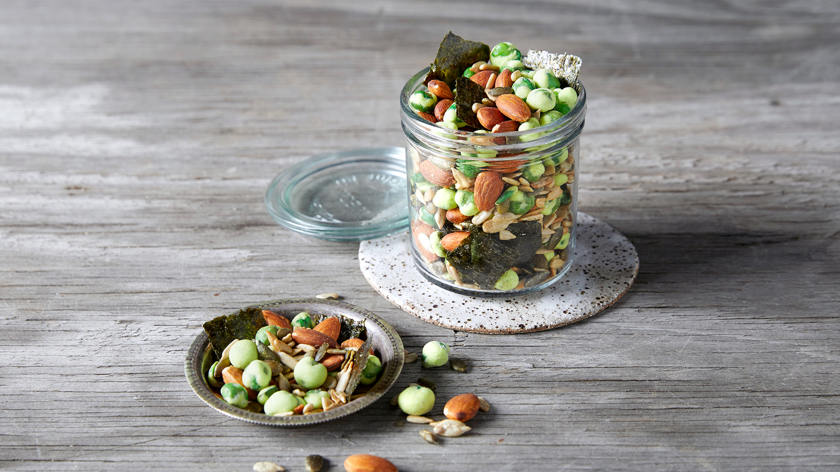 Ginger and Wasabi Trail Mix from the Centr meal plan.