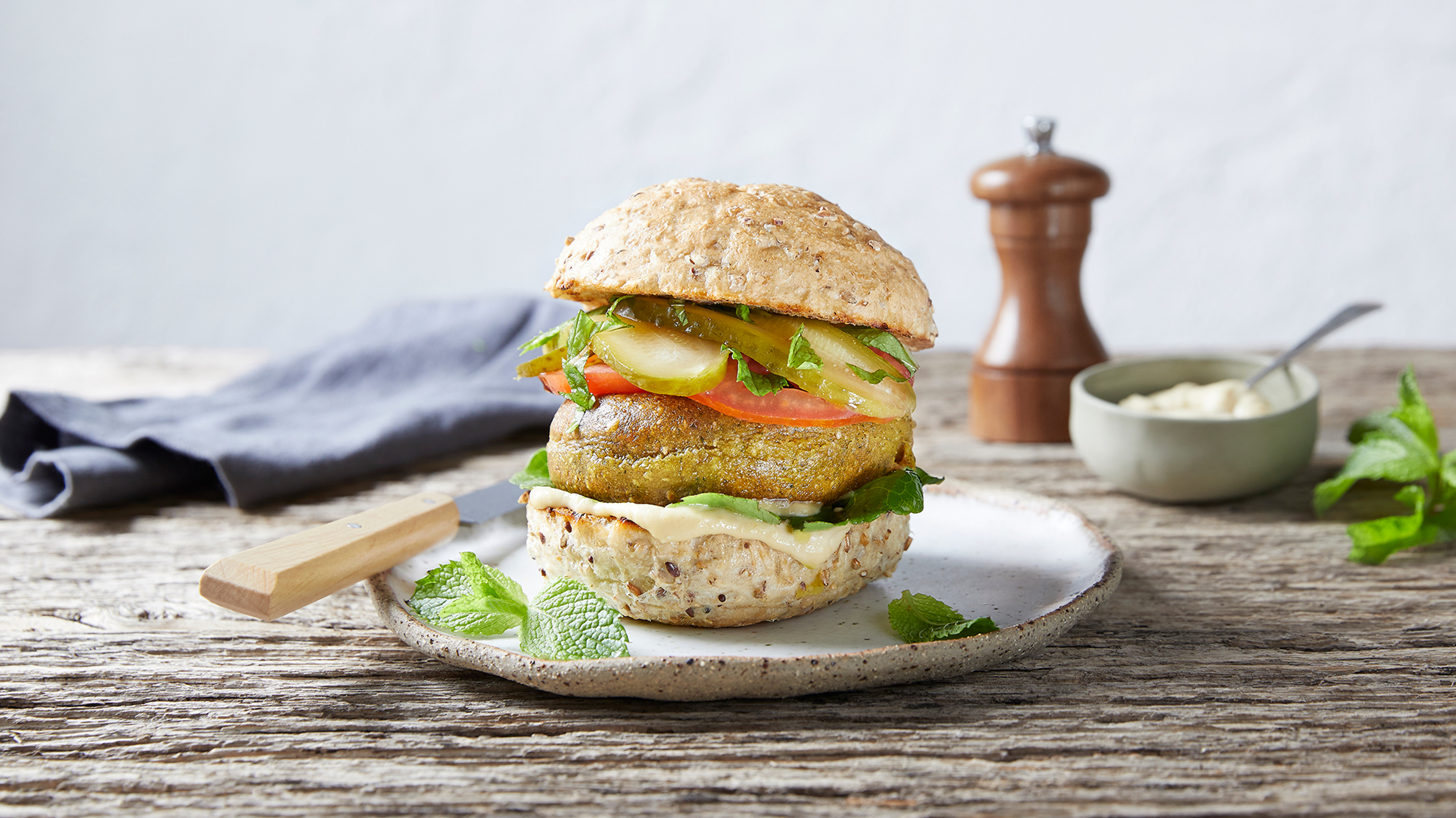 Simon's Falafel Burger