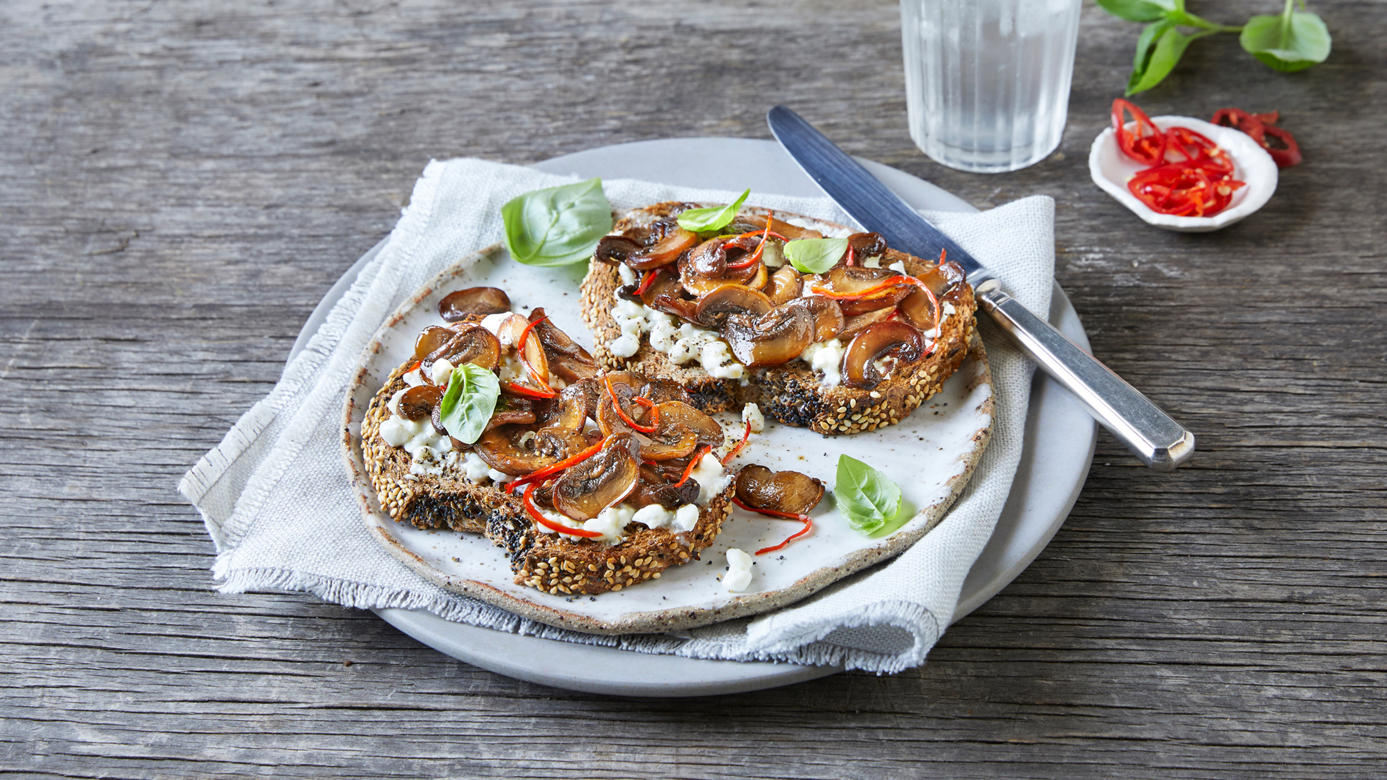 Sauteed mushrooms, garlic & chilli on toast.