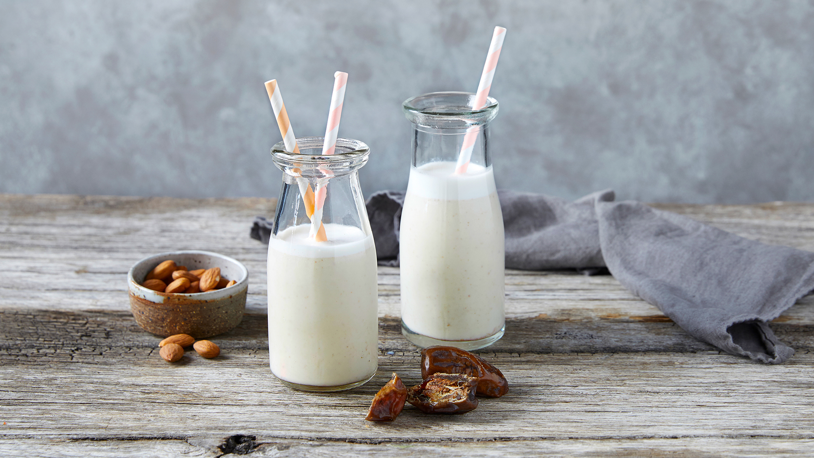 Salted caramel and date smoothie.