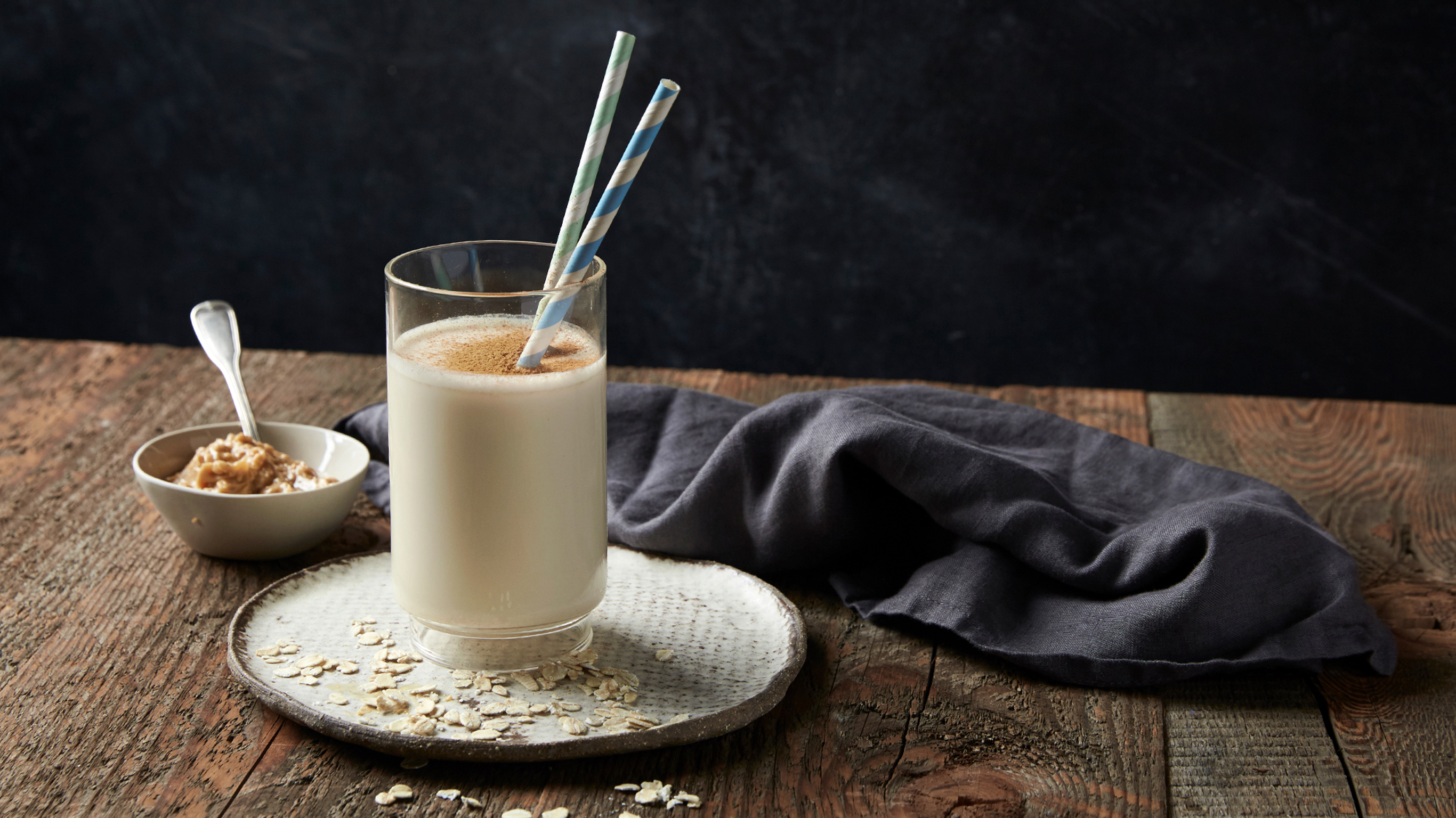 Snack: Banana & Peanut Butter Snack Smoothie