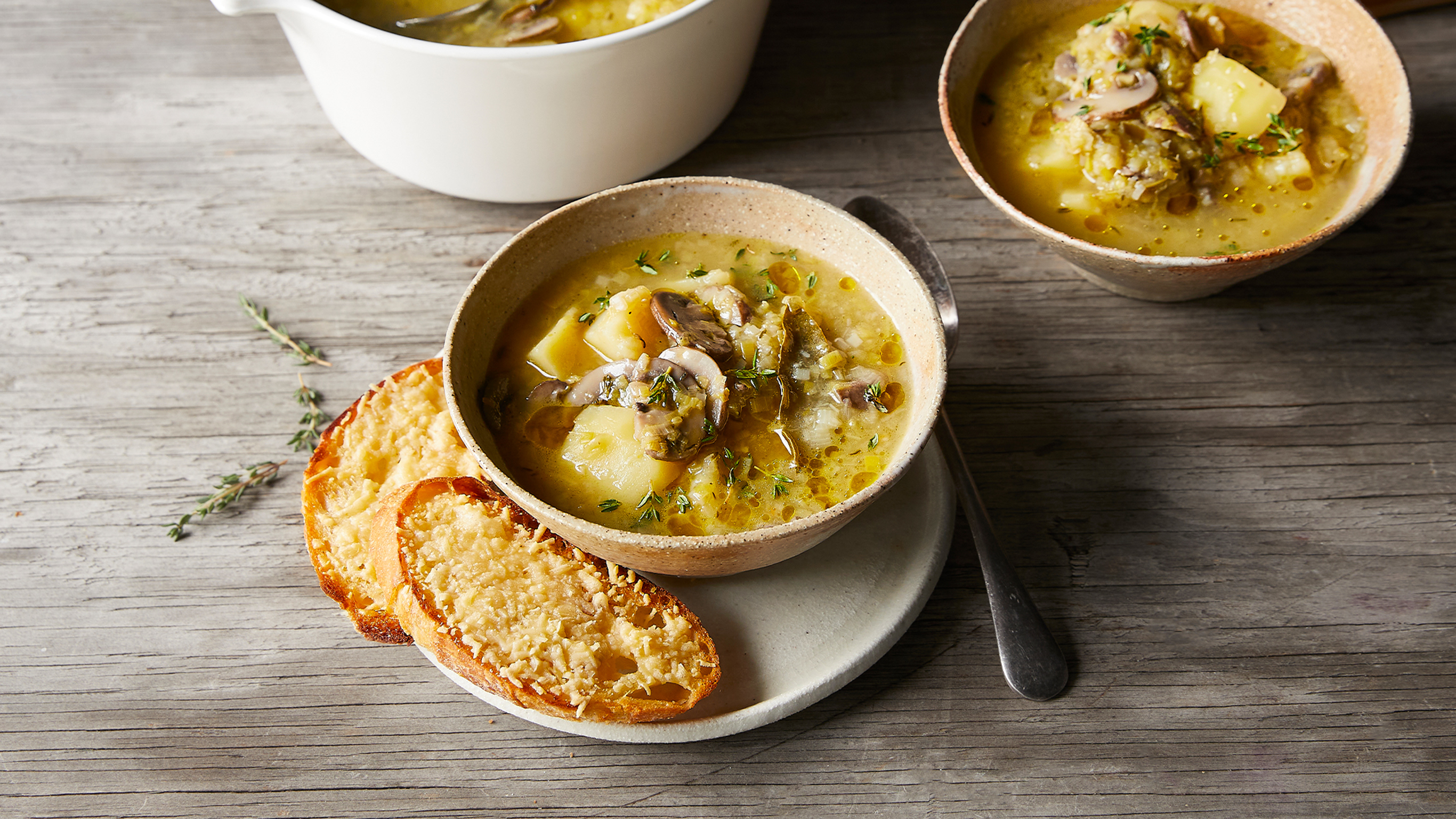 Dan's Easy Leek, Potato & Mushroom Soup