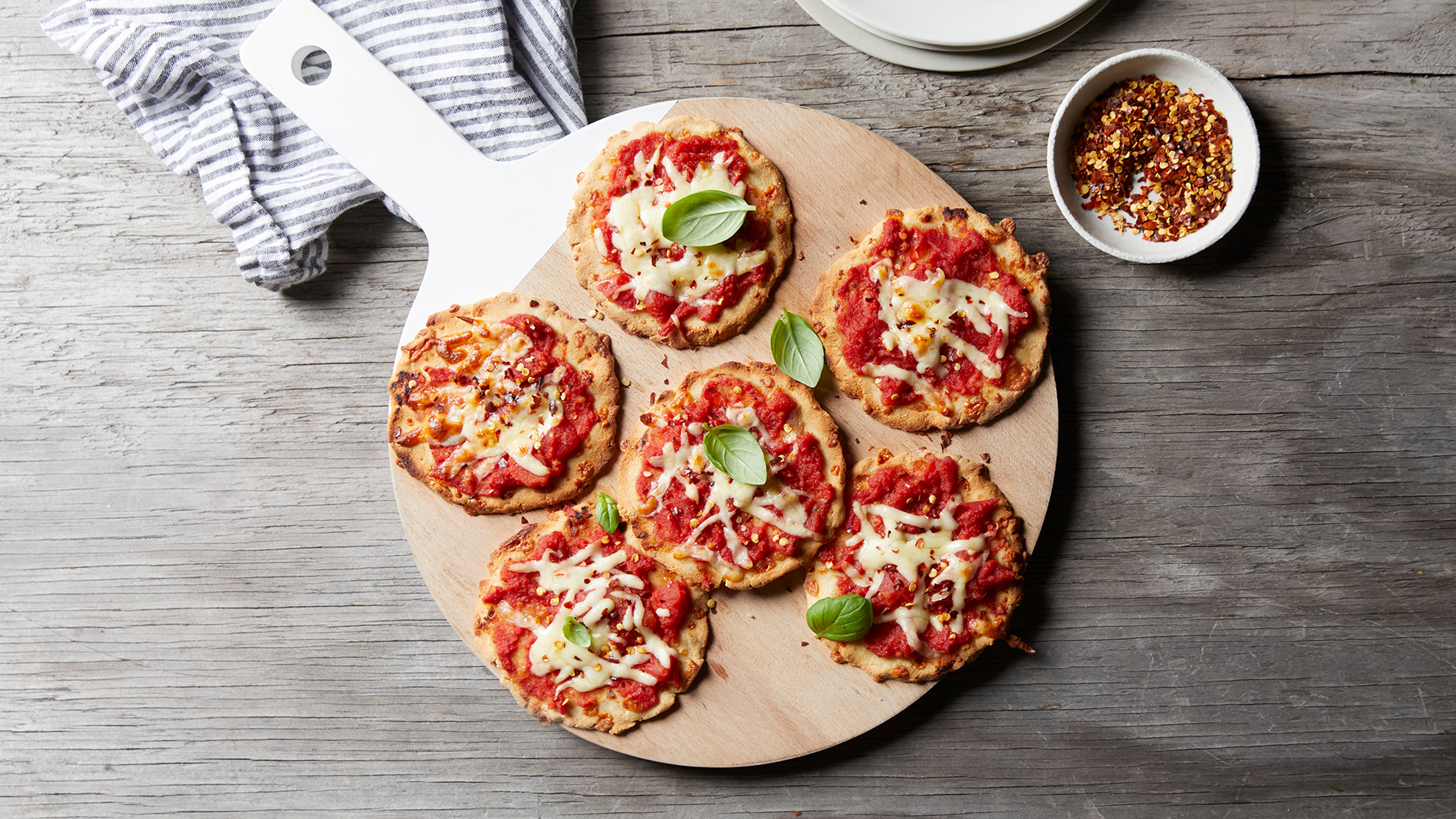 Vegetarian Mini Snack Pizzas