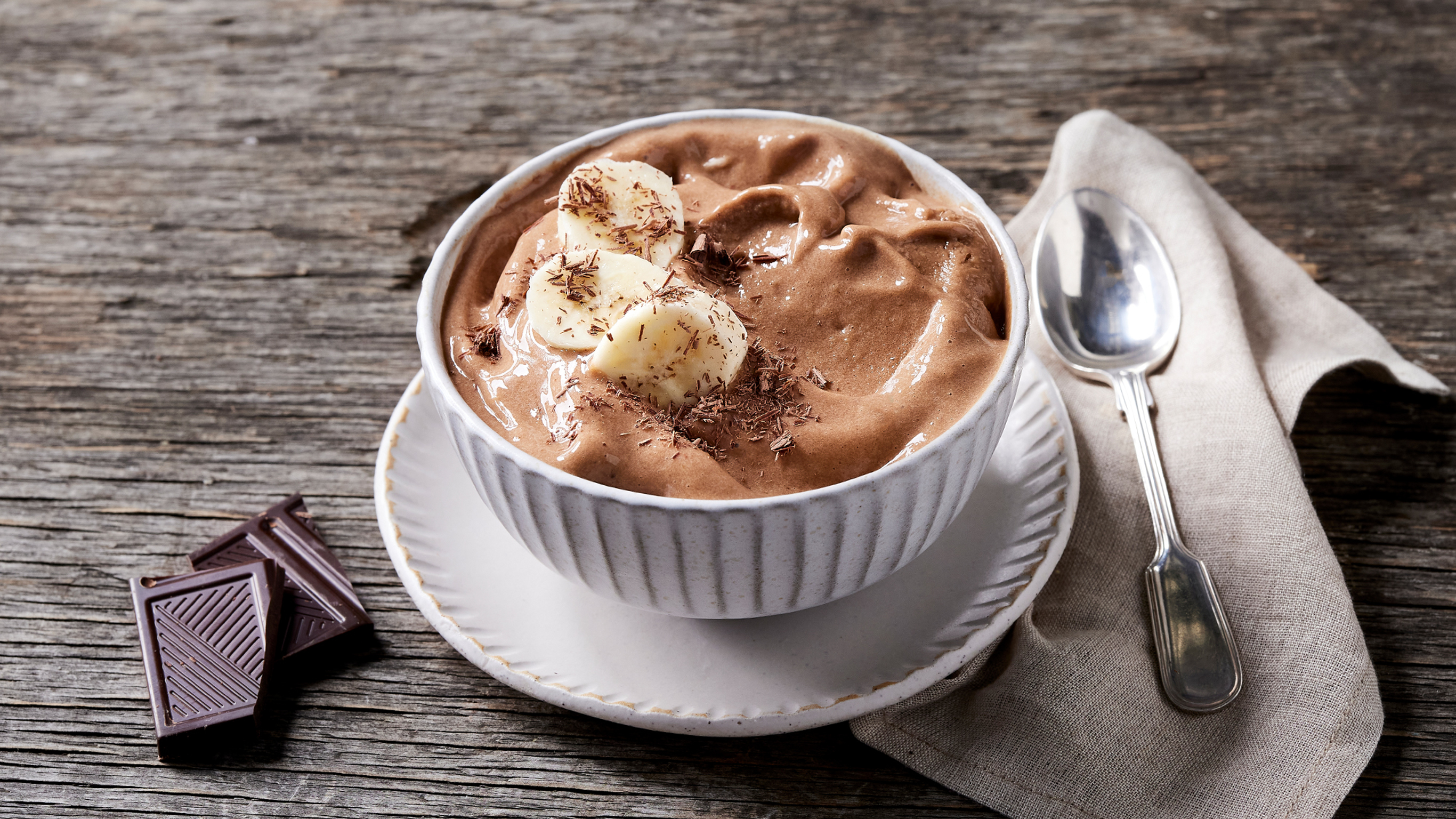 Double Choc Cheesecake Smoothie Bowl