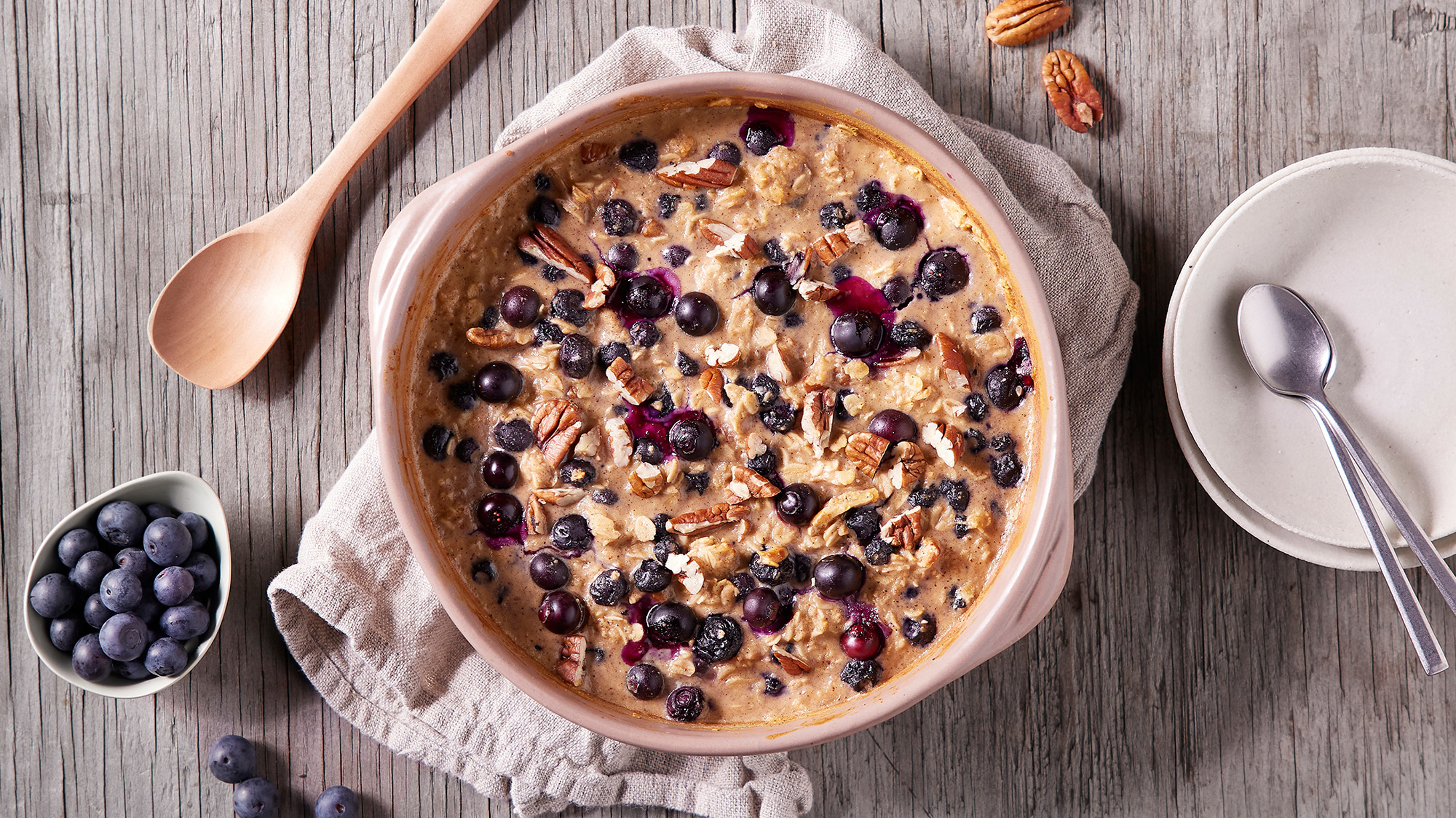 Blueberry Pecan Baked Oatmeal