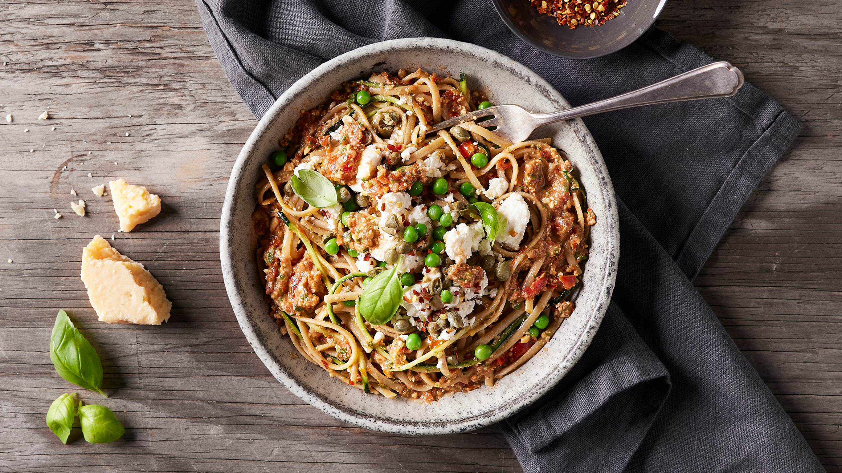 Pasta with Fresh Tomato & Almond Pesto