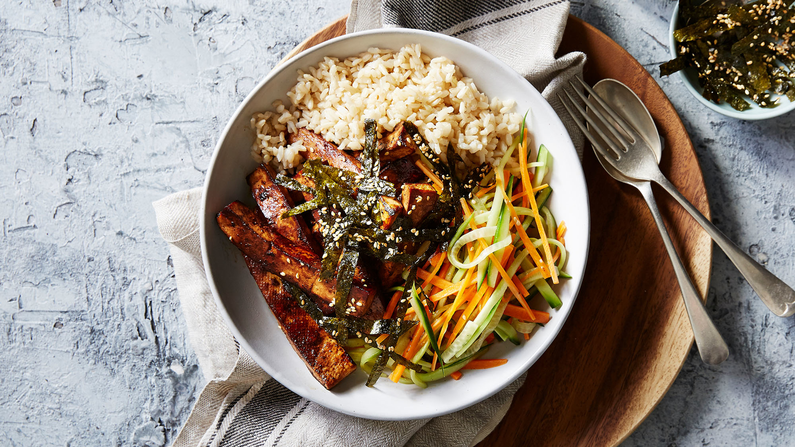Teriyaki Tofu Sushi Bowl