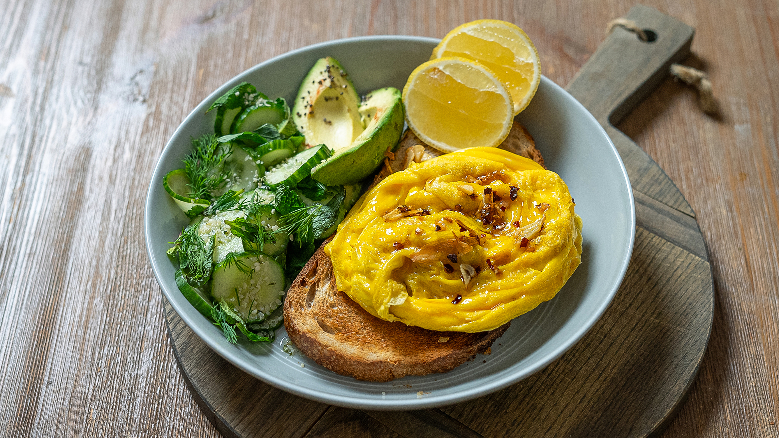 Cafe-style Chilli Scrambled Eggs from the Centr recipe library.