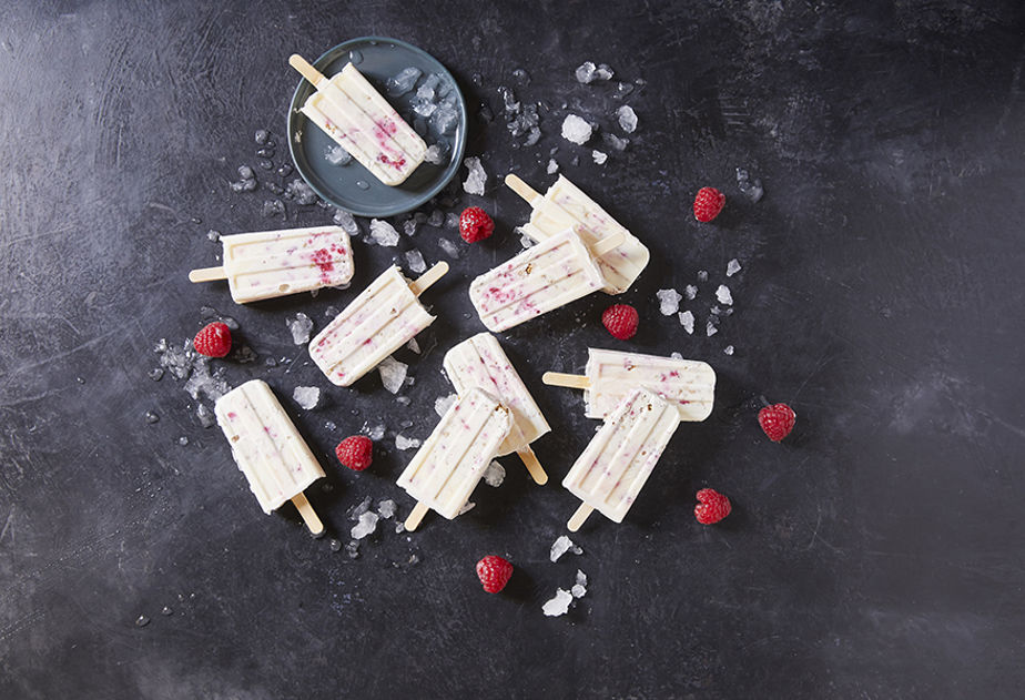Berry Granola Summer Popsicles