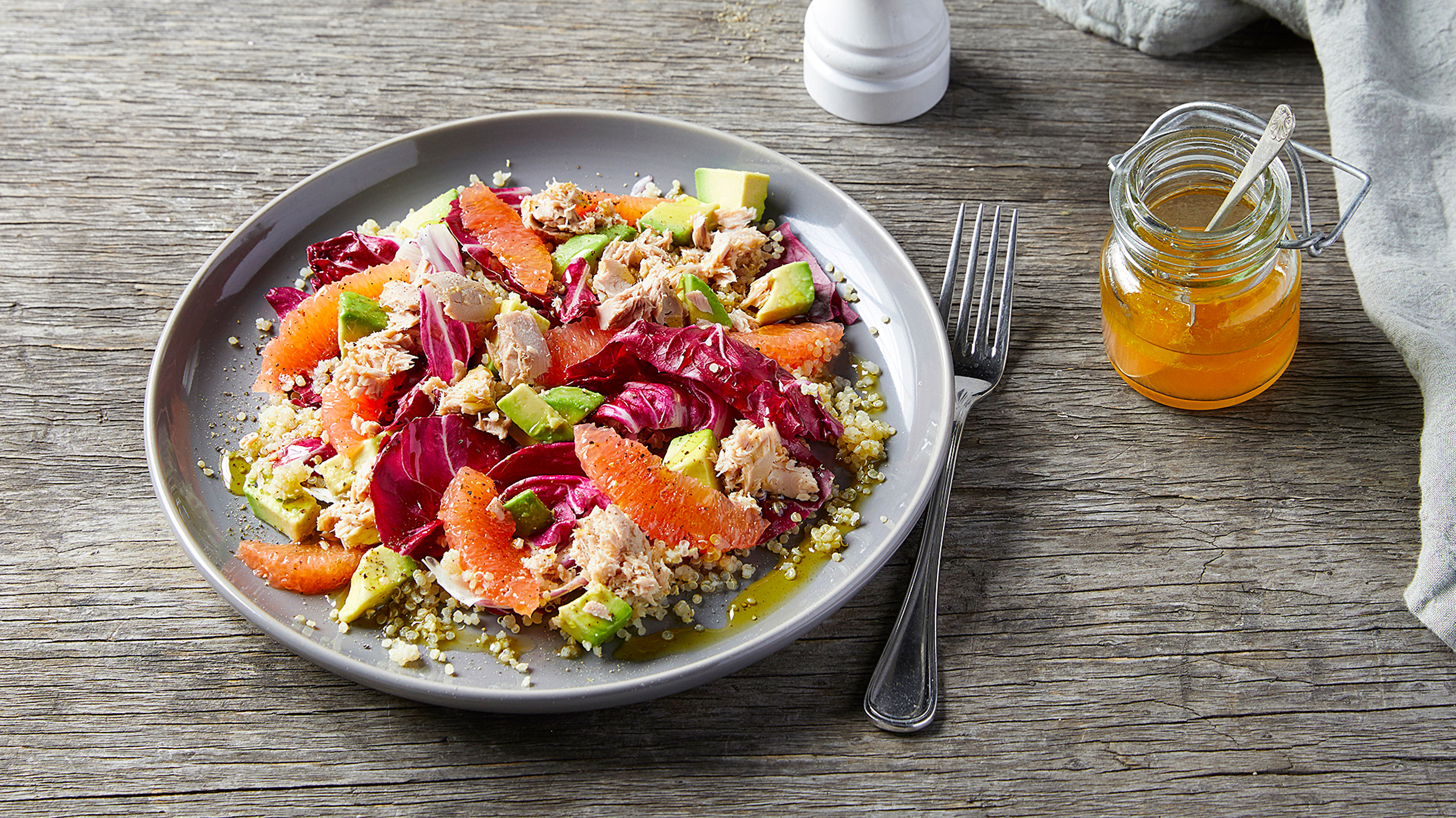 Radicchio, Grapefruit & Tuna Salad
