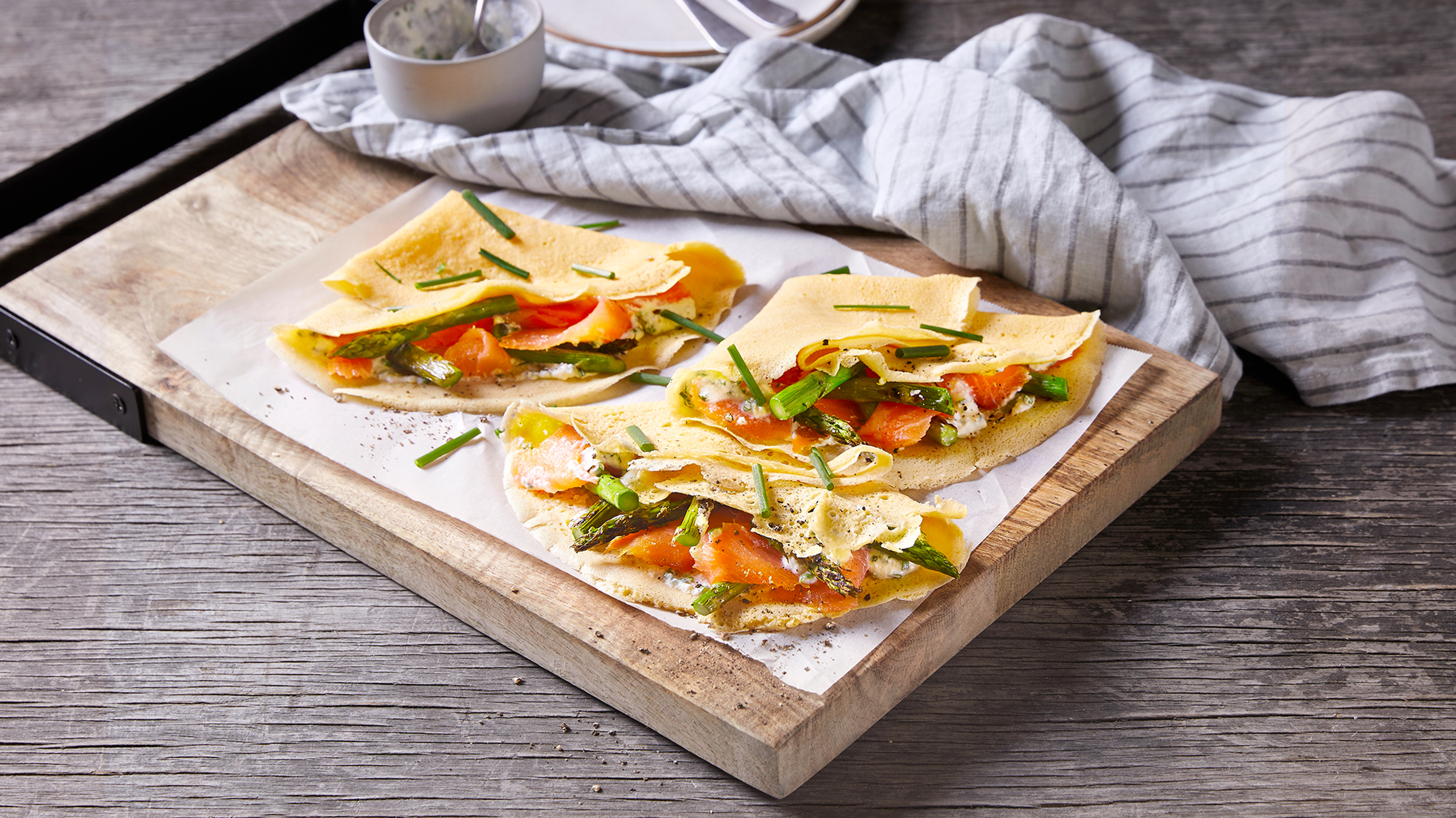 Smoked Salmon & Asparagus Crepes