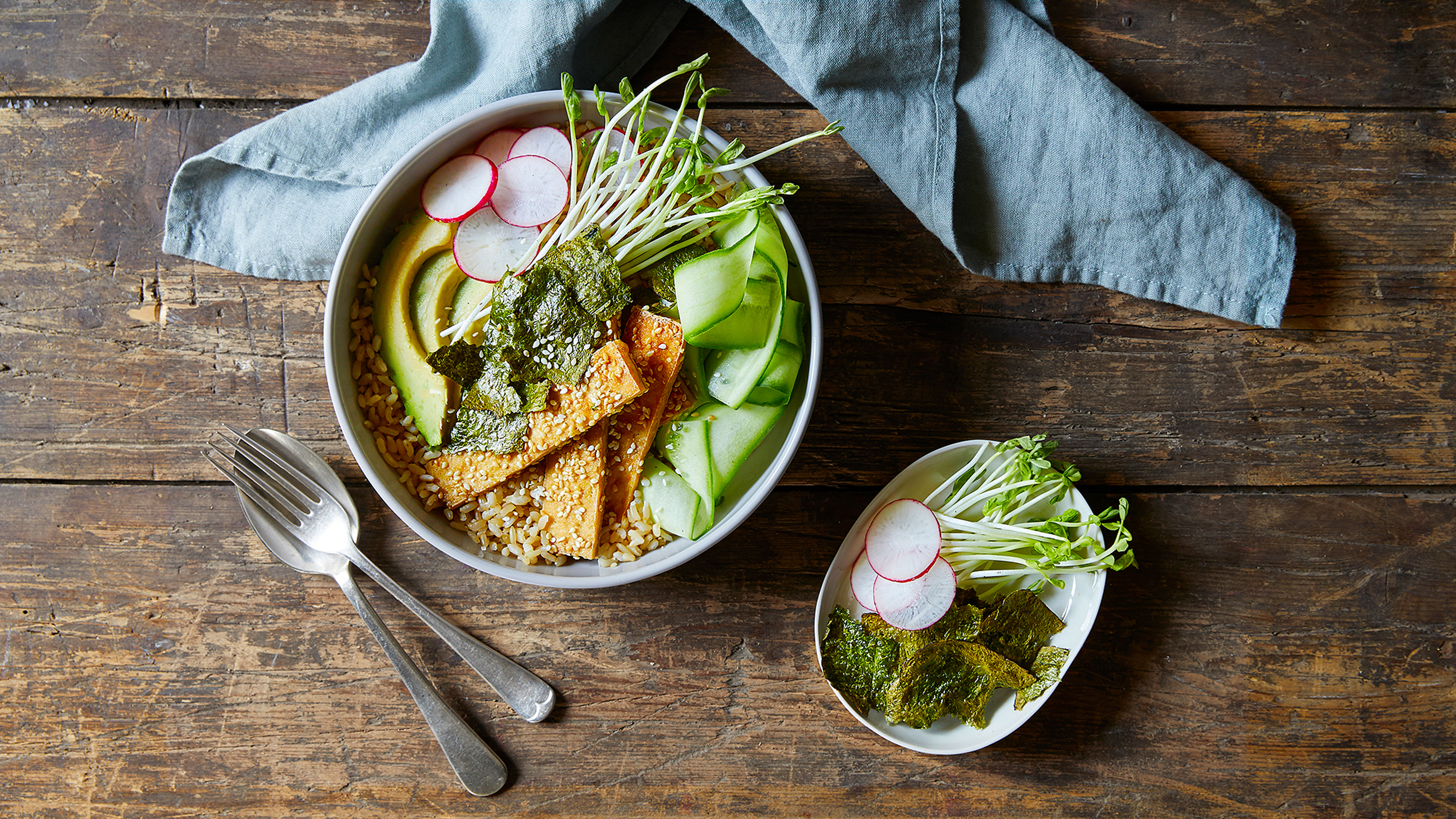Sesame Tofu Sushi Bowl from Centr's recipe library.