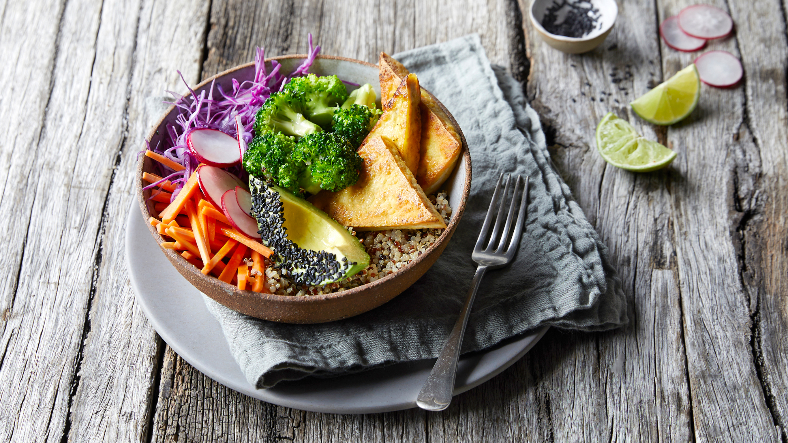 The Rainbow Macro Bowl from Centr's recipe library.