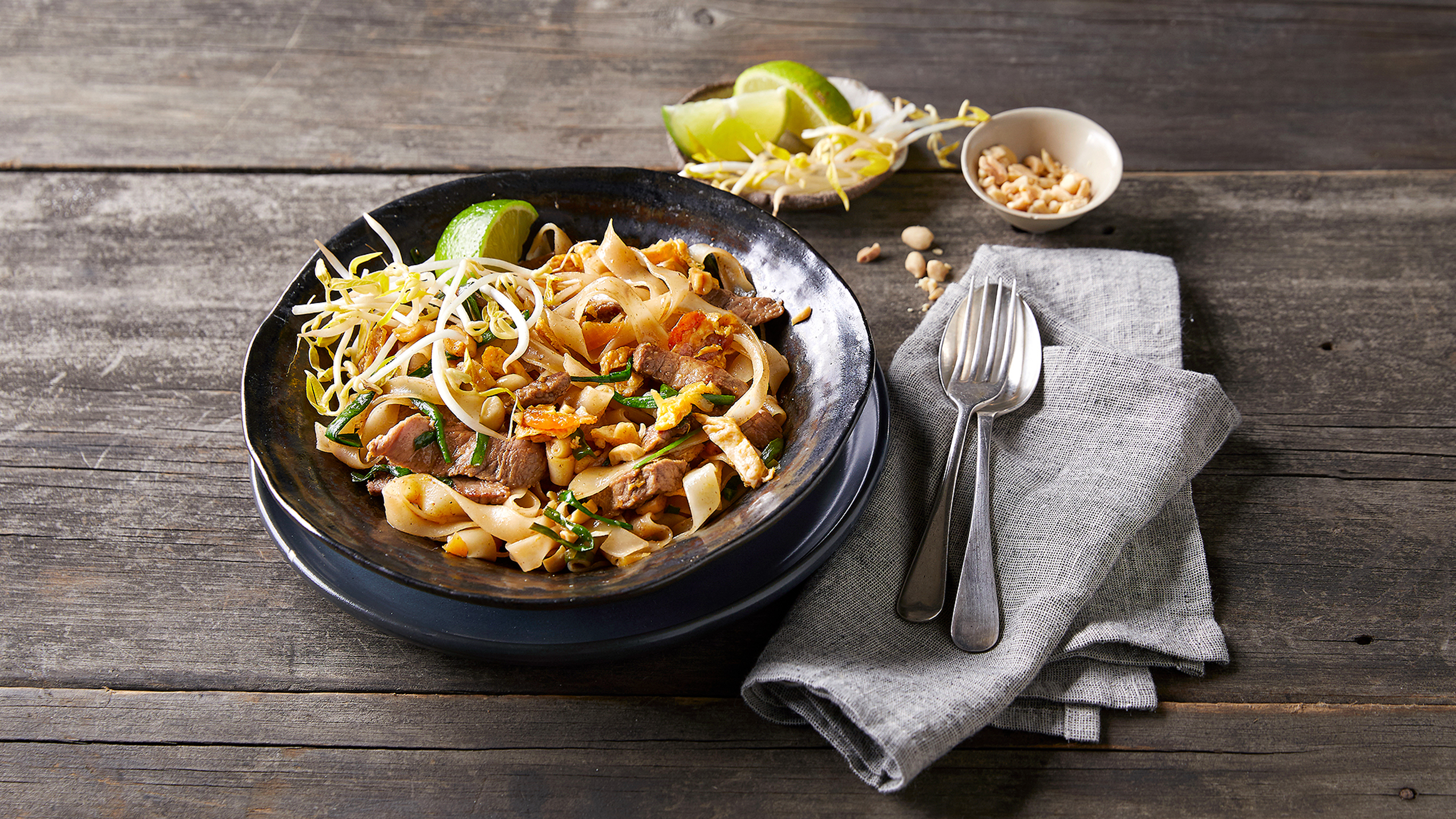 Palisa's Beef Pad Thai